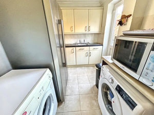 Photo 20- click for photo gallery